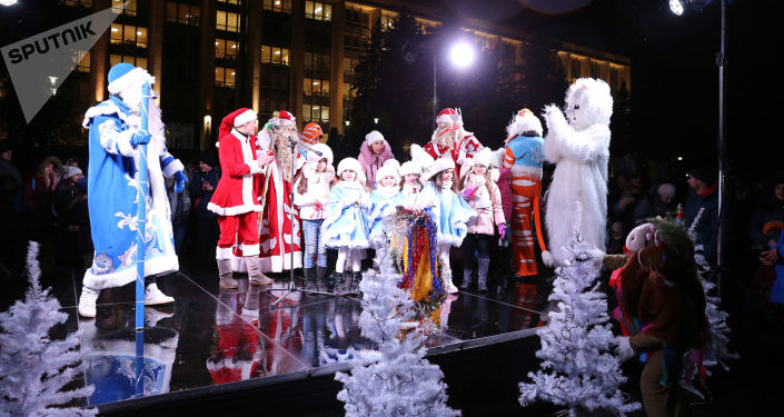 Inaugurarea Pomului de Crăciun în PMAN