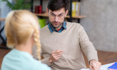 Când este timpul să consulți un psiholog: semne și situații care indică nevoia de ajutor profesional